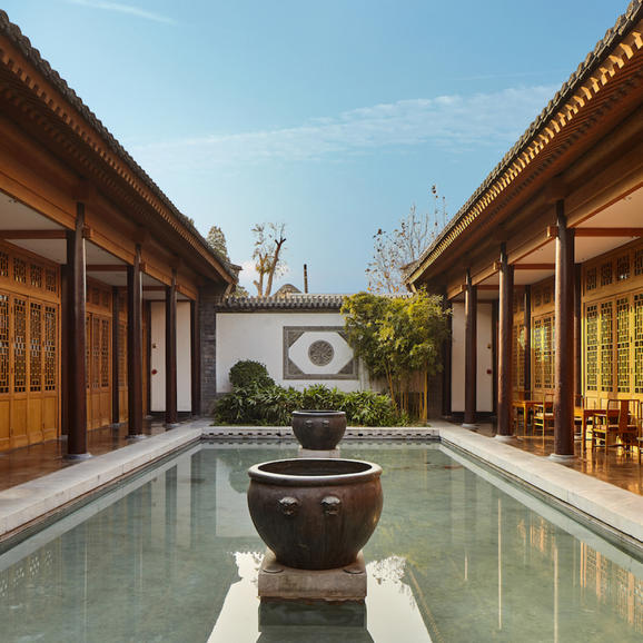 Aman Summer Palace, Square, Fountain view