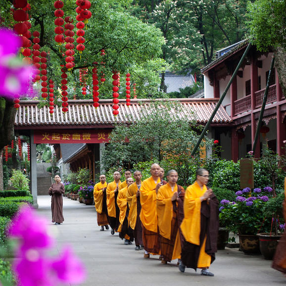 Amanfayun, China - Monks