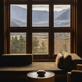 amankora-bhutan-gangtey-lodge-suite-interior.jpg